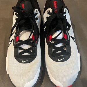 Nike Men’s size 8.5.